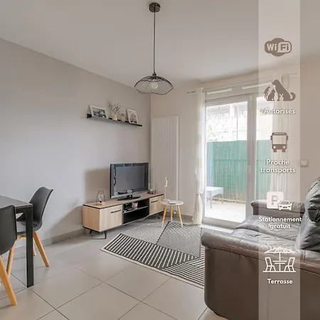Cocon Urban Terrasse Et Stationnement Gratuit Apartment Villeurbanne Exterior photo