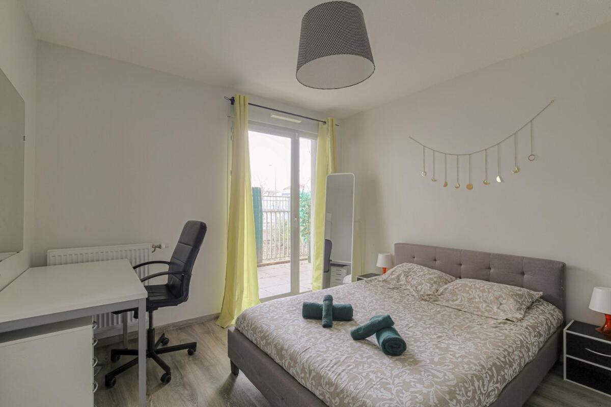 Cocon Urban Terrasse Et Stationnement Gratuit *