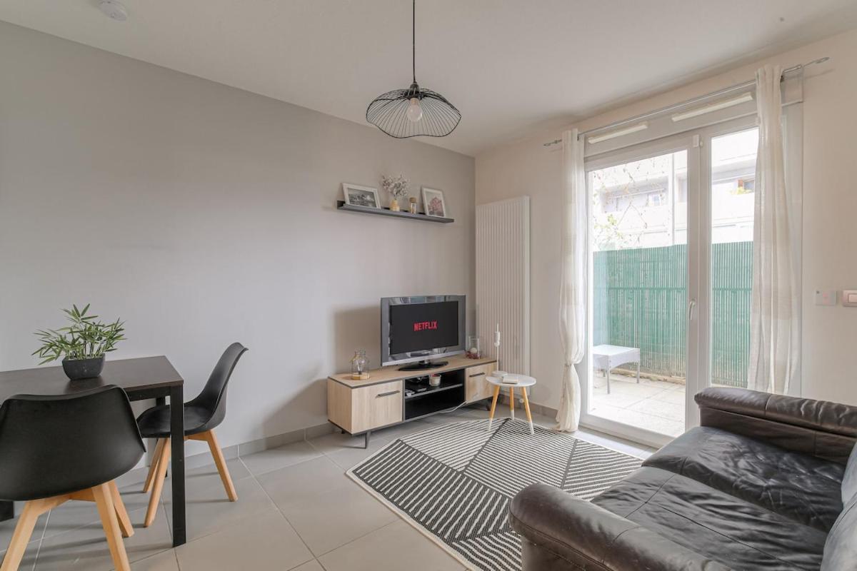 Cocon Urban Terrasse Et Stationnement Gratuit Apartment